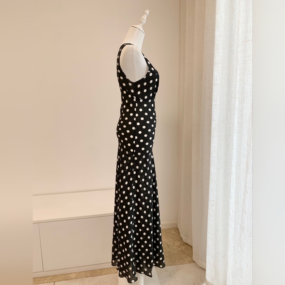 Realisation The Delphinein Midnight Spot - Picture 8 of 14